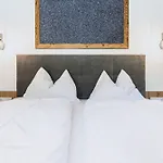 M1 - Mountain Living Apartman