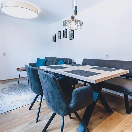 M1 - Mountain Living Апартаменты